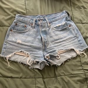 Levi’s 501 Short Size 25